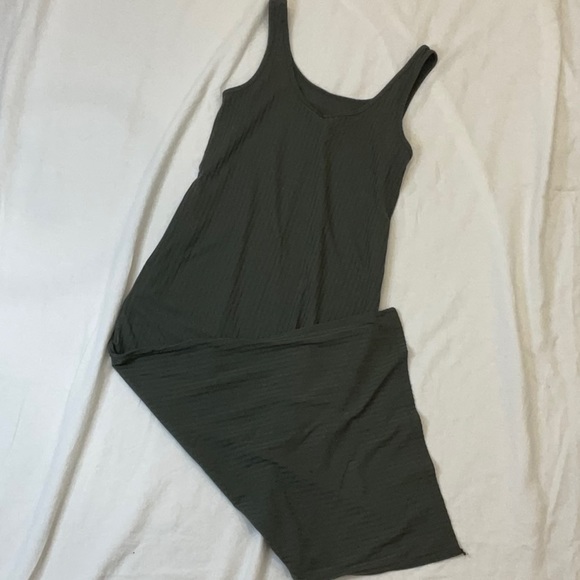 H&M Mama Maternity Dress | Hunter Green | Size S | MIDI Length | Ridded - Picture 6 of 6
